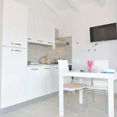 La Marina Apartament *
