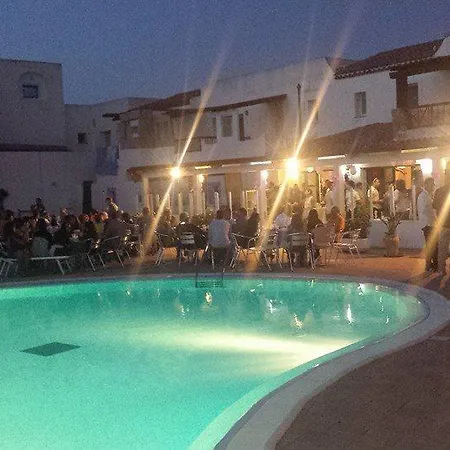 公寓式酒店 La Marina 圣特雷莎加卢拉